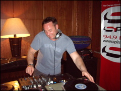 DJ Rob Perrie